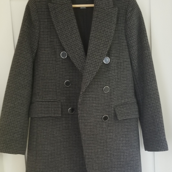Club Monaco Coat. Size Medium - Picture 6 of 16